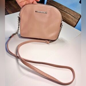 Steve Madden light pink crossbody
